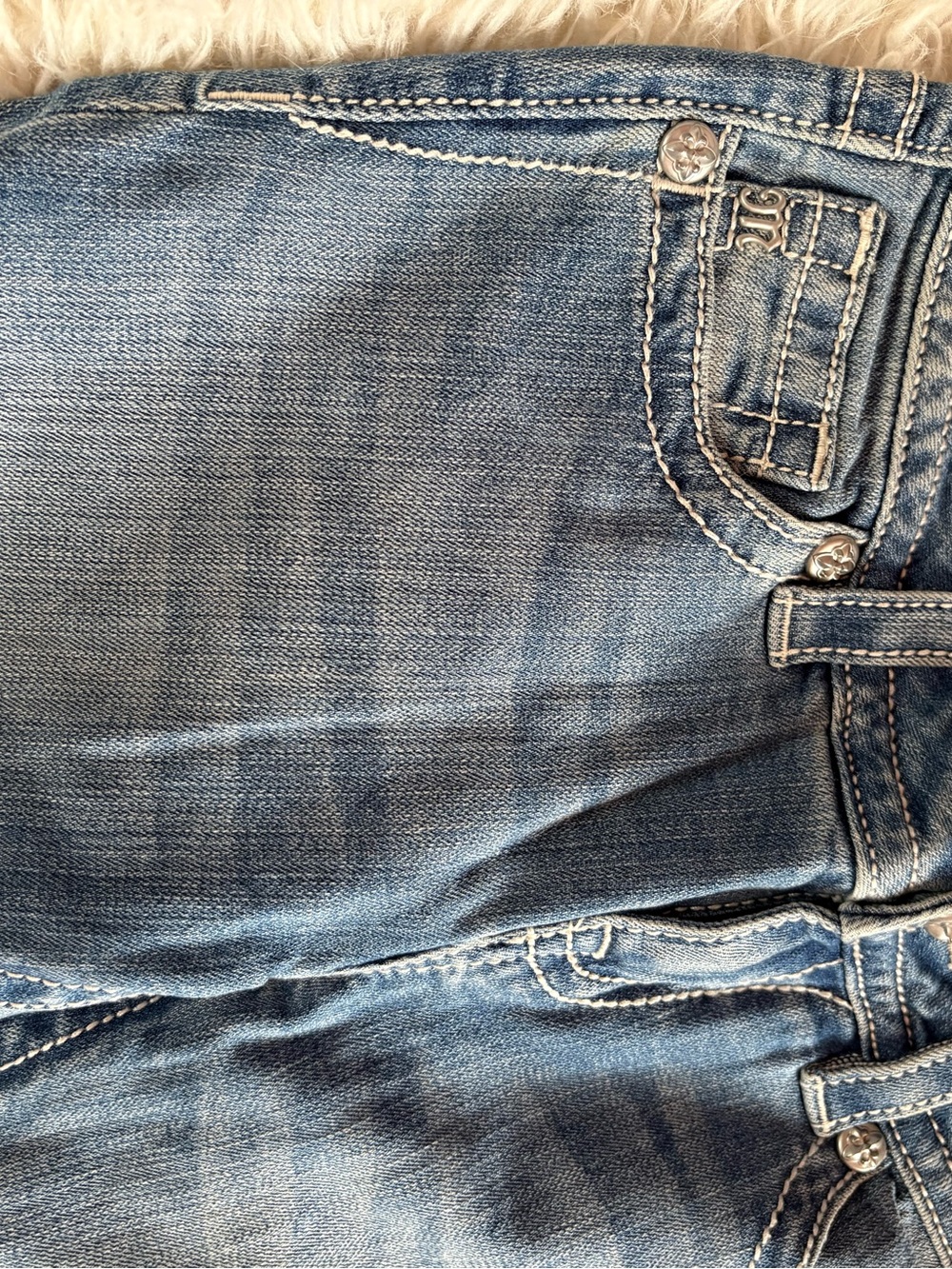 Miss Me Light Wash Denim Jeans Size 26 Tall Inseam 34 - Picture 4 of 7